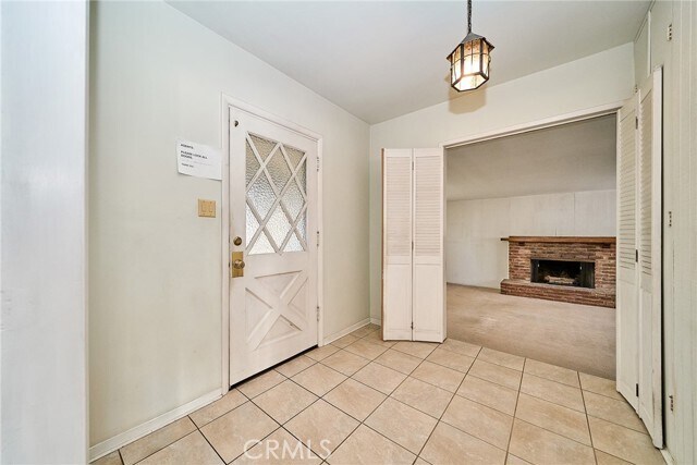 Building Photo - 315 E Las Flores Ave