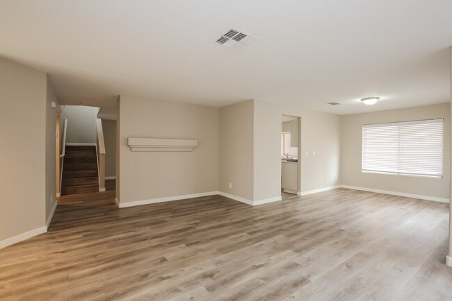 Building Photo - 1837 Monte Alban Dr
