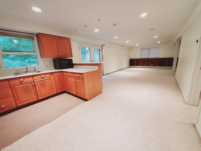 Building Photo - 1 br, 1 bath Condo - 48 Don Bob Rd