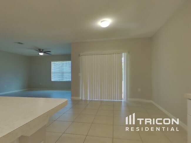 Foto del edificio - 27944 Arrowhead Cir
