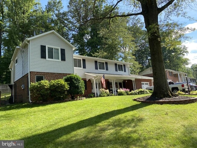 Building Photo - 8511 Durham Ct