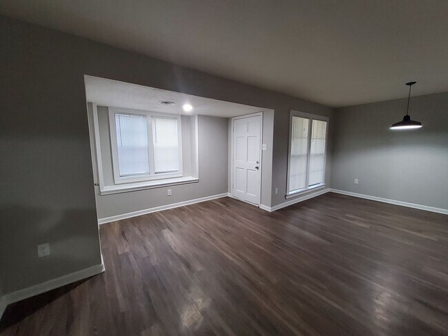 Foto del edificio - 3979 Longsneck Ave