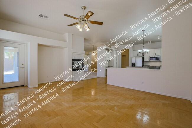 Building Photo - 1711 S 97th St