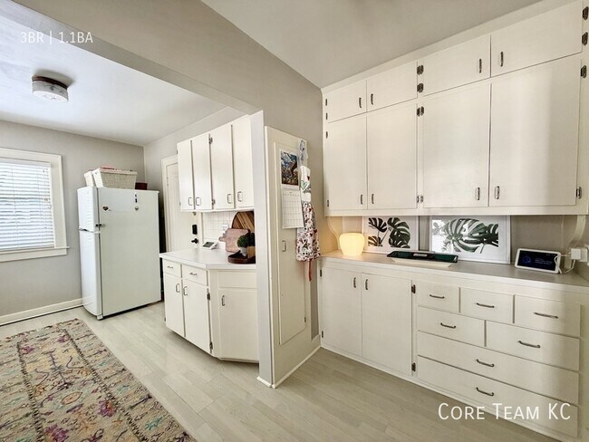 Foto del edificio - 4819 Jarboe St