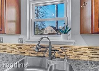 Foto del edificio - 2 br, 2 bath House - 905 Donne Ct