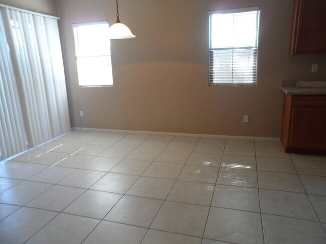Building Photo - Beautiful 3bd/2ba Home in Gated Community