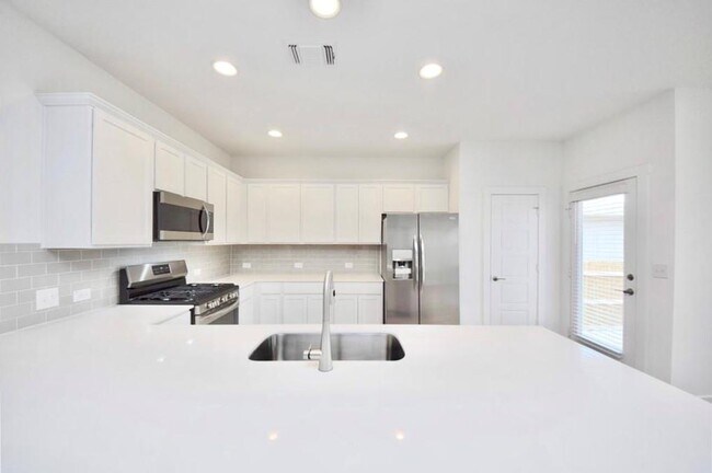 Building Photo - 10307 Norshire Ln