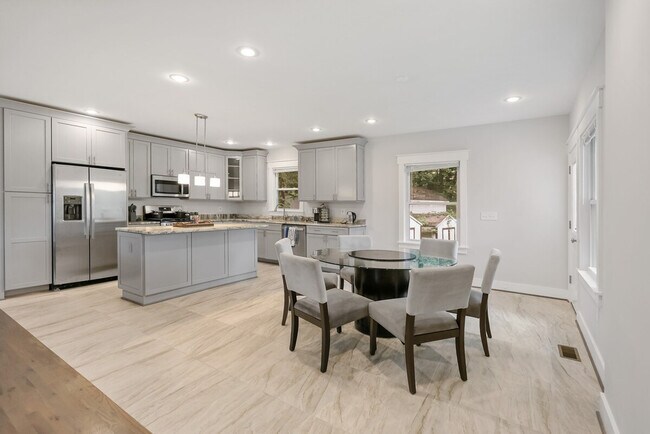 Foto del edificio - 7900 Heritage Dr