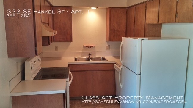 Building Photo - 332 SE Hankel St