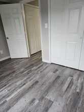 Building Photo - 1615 Olive St NE