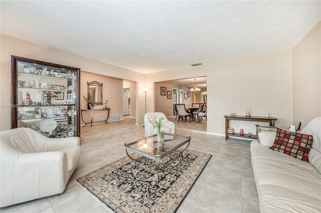 Foto del edificio - 11431 NW 23rd St