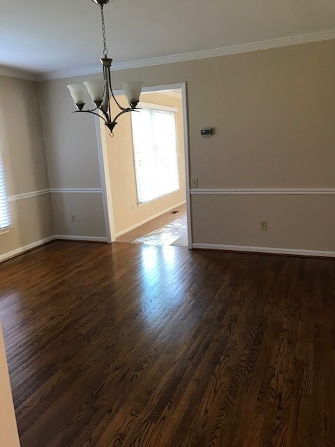 Building Photo - 20 Beech Hill Dr
