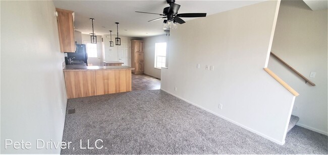 Foto del edificio - 2 br, 1.5 bath House - 247 Reno Drive