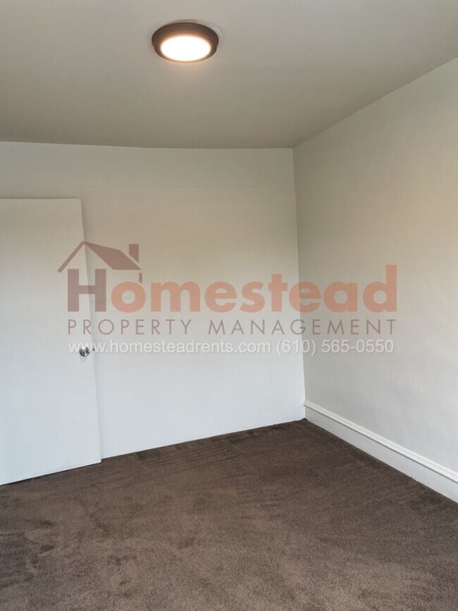 Foto del edificio - Move In Special! First Month at Half Rent!...