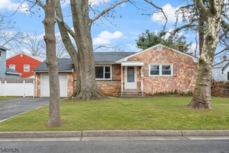 Building Photo - 929 Heaton Pl