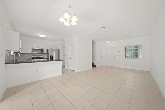 Building Photo - 21459 SW 86th Pl