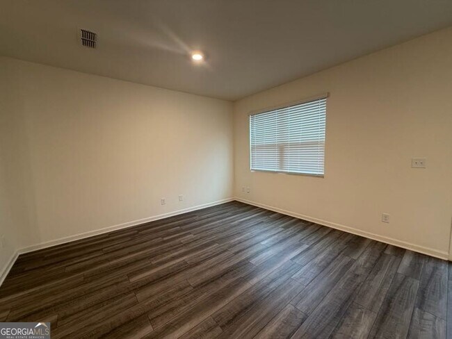 Foto del edificio - 35300 Condor Ct