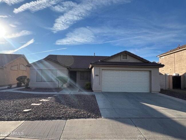 Foto del edificio - 13709 W Cottonwood St