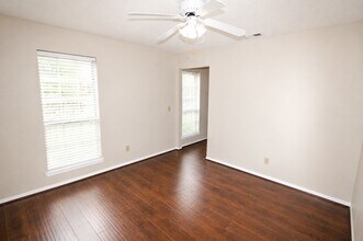 Building Photo - 3331 Oak Branch Ln