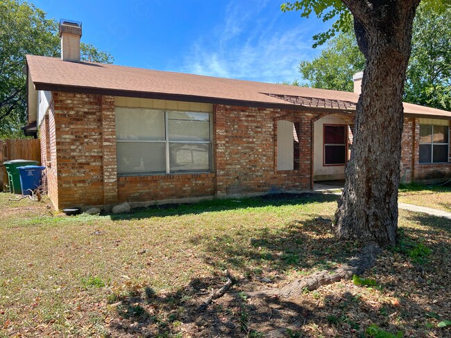 Building Photo - 8026 Echo Wind St