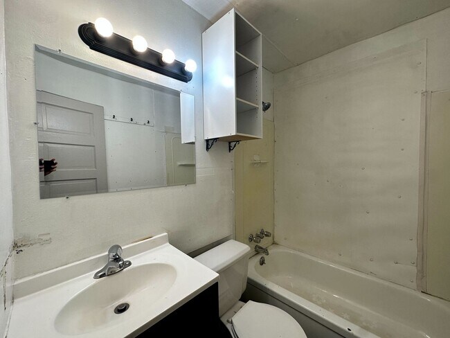 Foto del edificio - 417 N Kline St