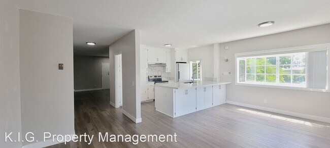 Foto del edificio - 2 br, 2 bath Apartment - 825 S. 6th St. 82...