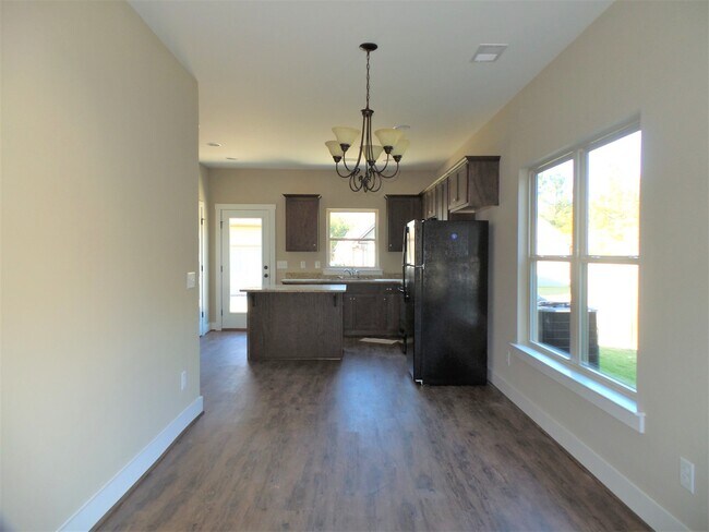 Foto del edificio - Home for Rent in McCalla... Available to V...