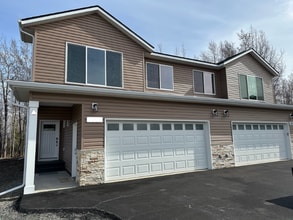Building Photo - 4801 Kalenka Cir