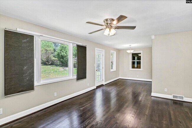 Foto del edificio - 1108 Rutland Ave