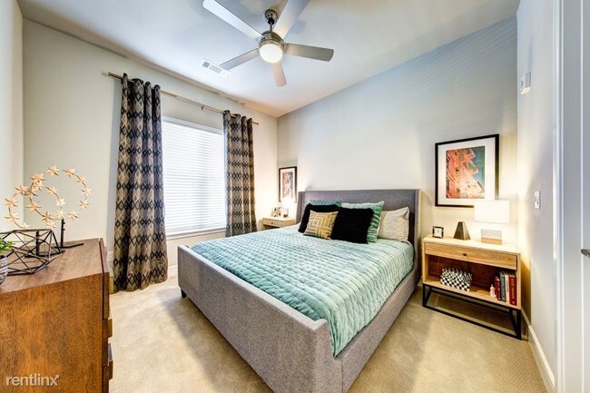 Foto del edificio - 4600 Woodlands Pkwy