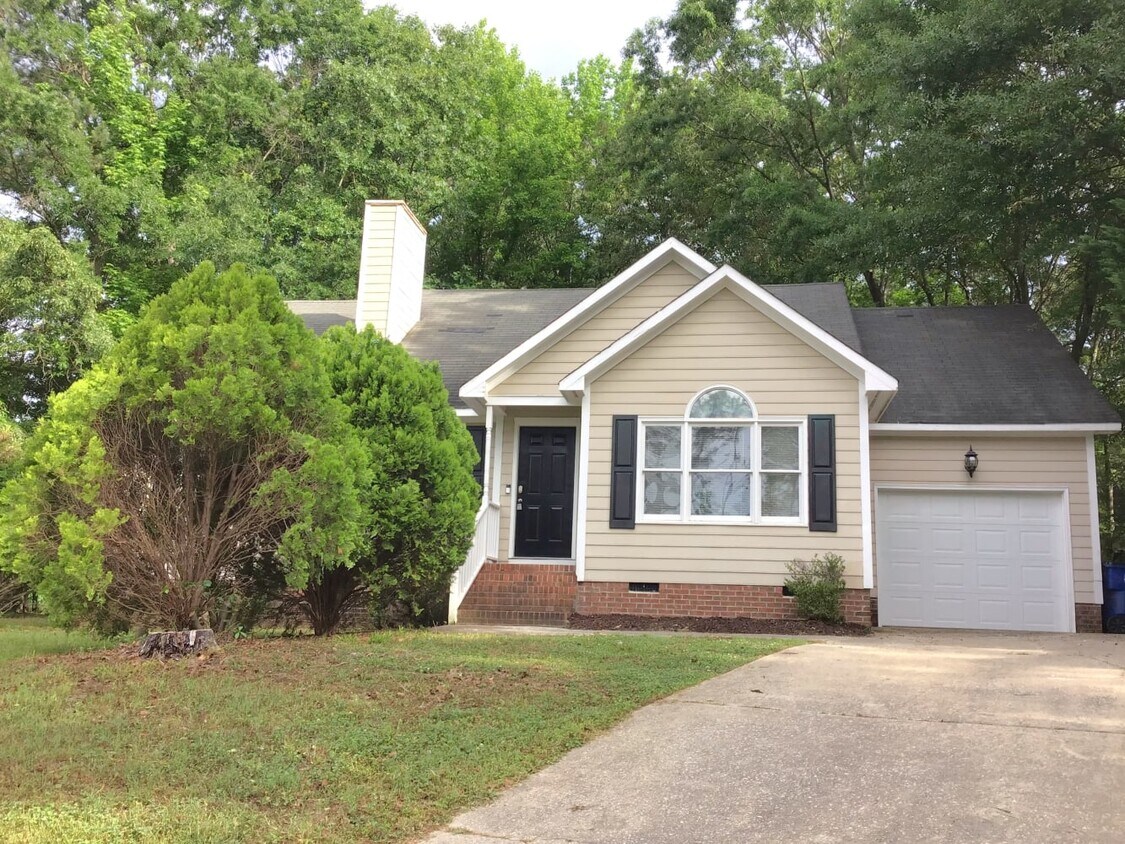 5305 Dunrobin Ct House Rental in Raleigh, NC