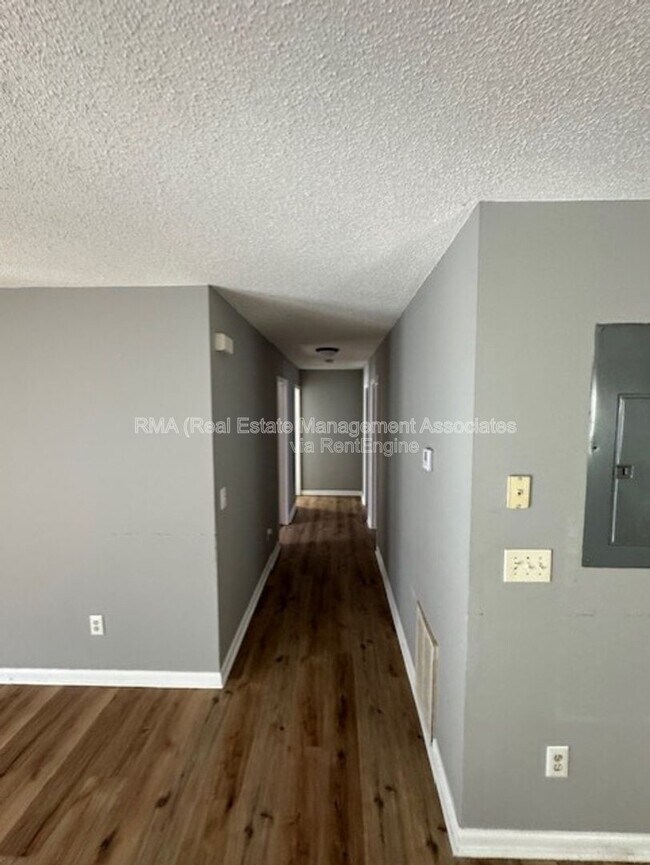 Foto del edificio - 424 N 8th St