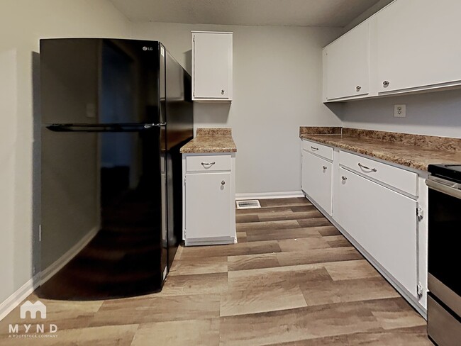 Building Photo - 7322 Cavern Rd