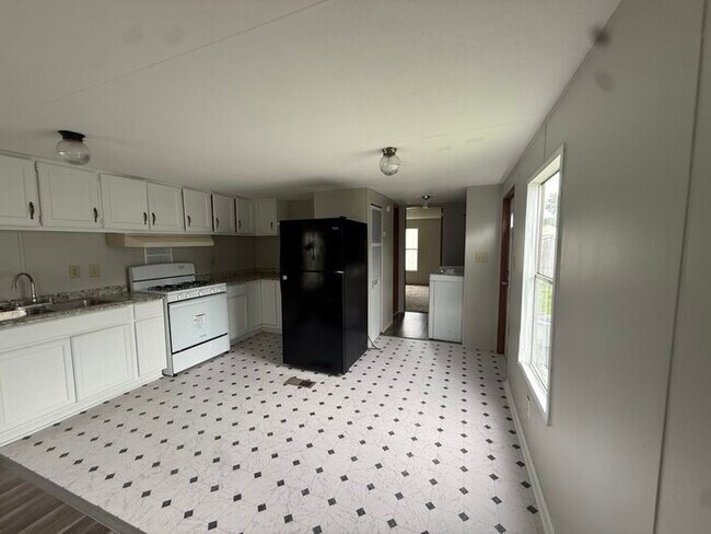 Foto del edificio - Mobile Home For Sale