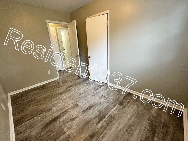 Foto del edificio - 3 Bedroom 1 Bath