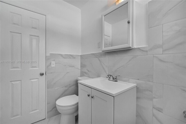 Foto del edificio - 46 NW 62nd St