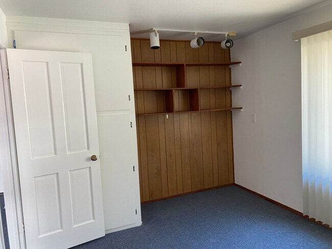 Foto del edificio - Charming Granny Unit in the Heart of the E...