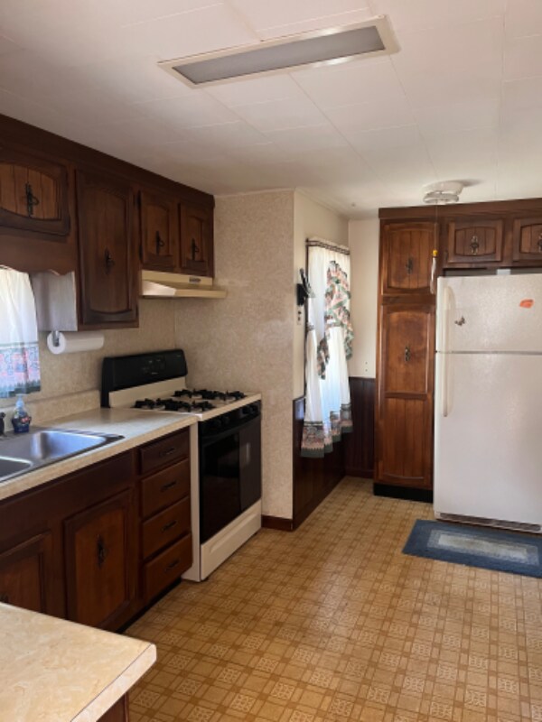 Building Photo - 239 Ormond Ave