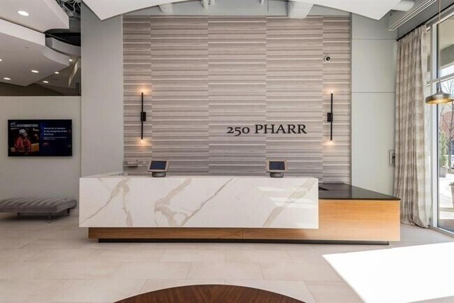 Foto del edificio - 250 Pharr Rd NE