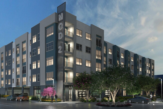 Building Photo - Mod at Riverwalk II