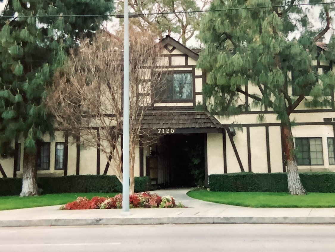 7125 Shoup Ave Unit 108, West Hills, CA 91307 Condo for Rent in West