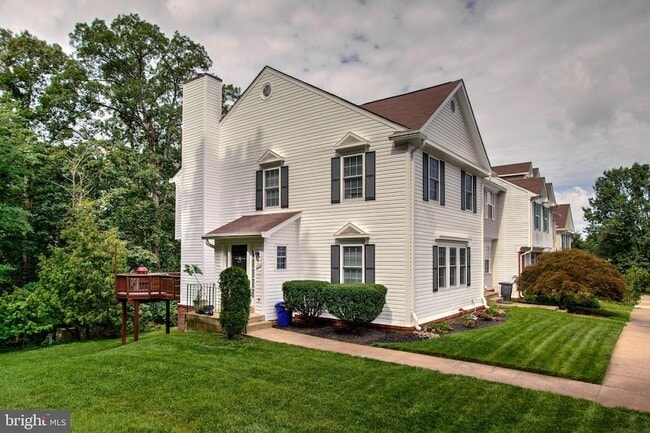 Building Photo - 200 Sulgrave Ct