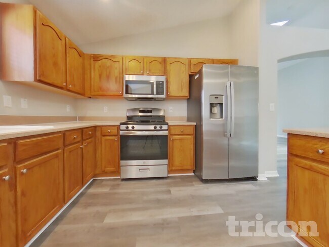 Foto del edificio - 15812 Heron Hill St
