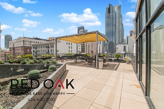 Foto del edificio - 430 S Broadway