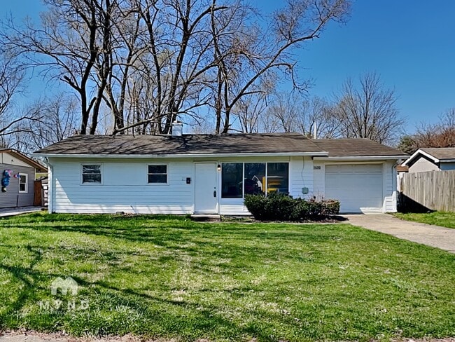 Building Photo - 2620 Eagledale Dr