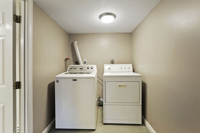 Building Photo - Move-In Ready Cape Cod with 3 Finished Levels & Huge Backyard