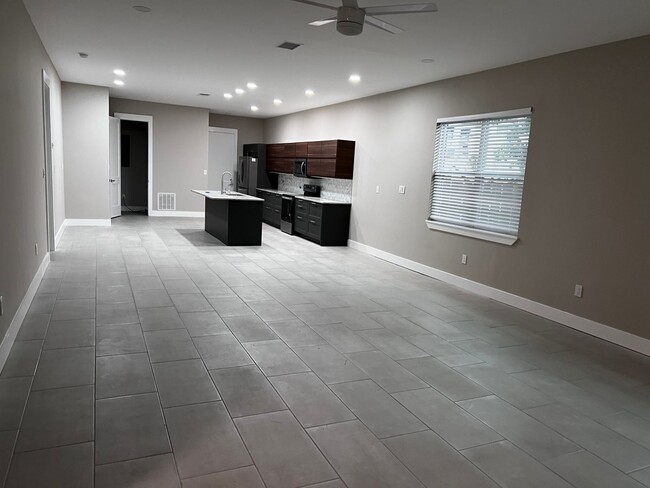 Foto del edificio - St. Pete Home for rent