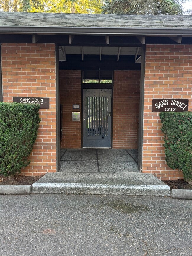 Photo - 1717 150th Ave SE Townhome