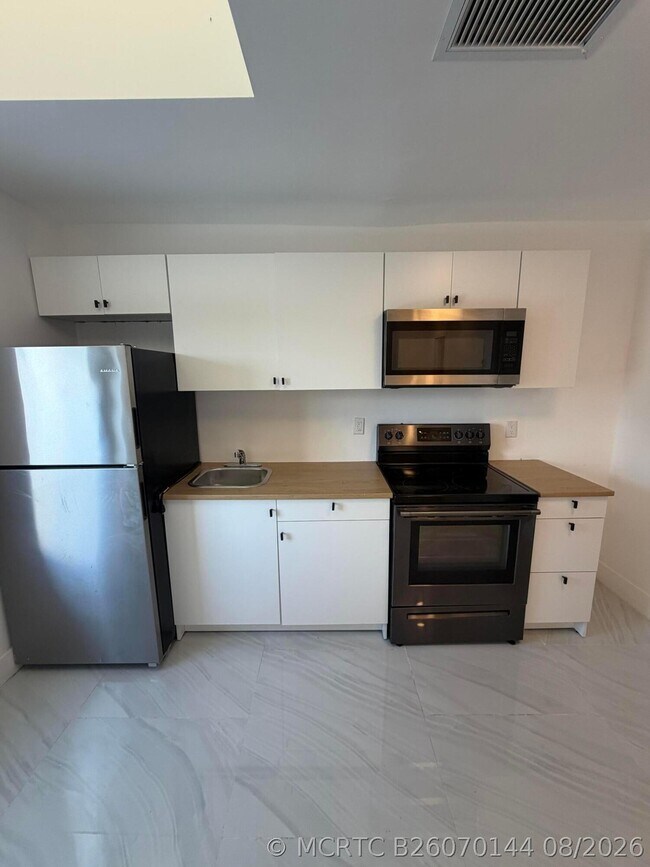 Building Photo - 8211 Biscayne Blvd