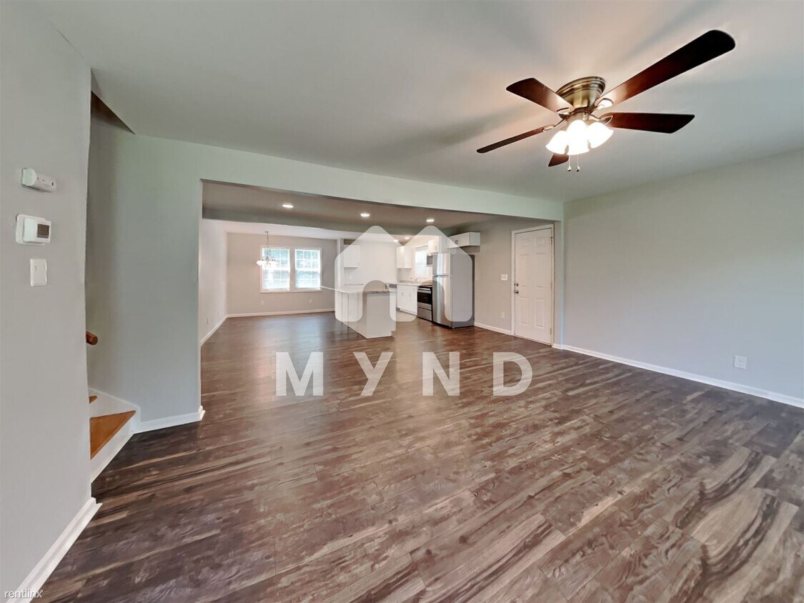 Primary Photo - 3 br, 2 bath House - 2901 Newark Dr
